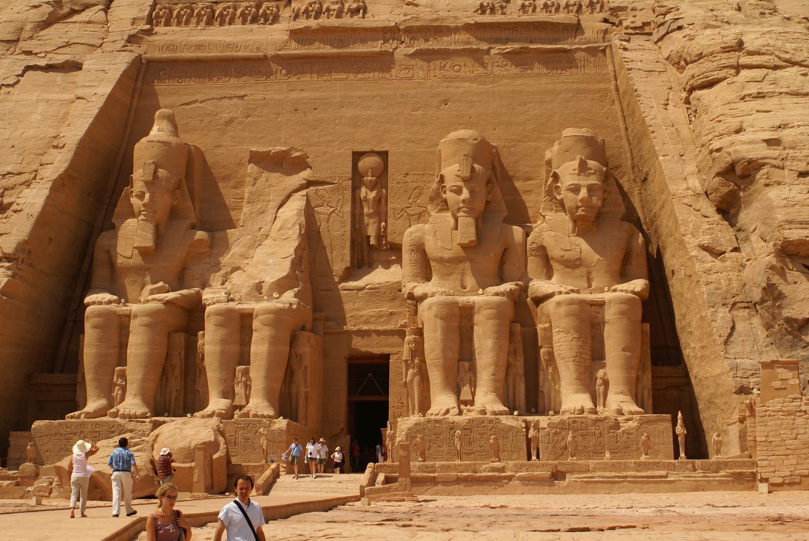 2 Days Trip From Hurghada To Aswan And Abu Simbel